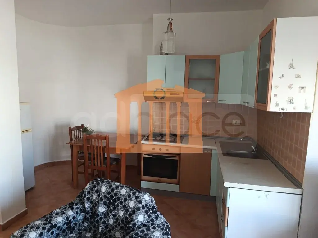 Apartament 1+2 dhoma 96 m² 5 kati