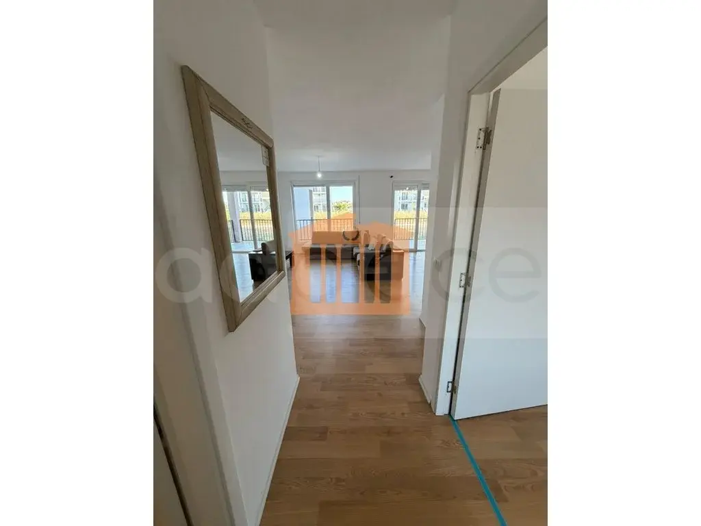 Apartament 1+2 dhoma 90 m² 1 kati