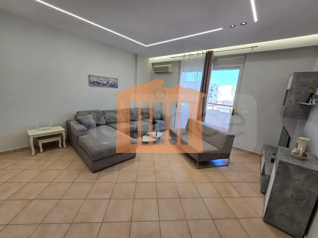 Apartament 1+2 dhoma 120 m² 7 kati