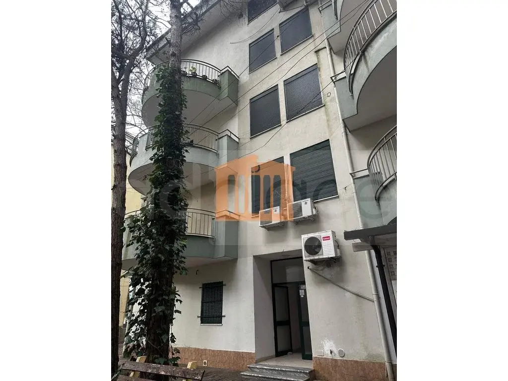 Apartament 1+1 dhoma 45 m² 3 kati
