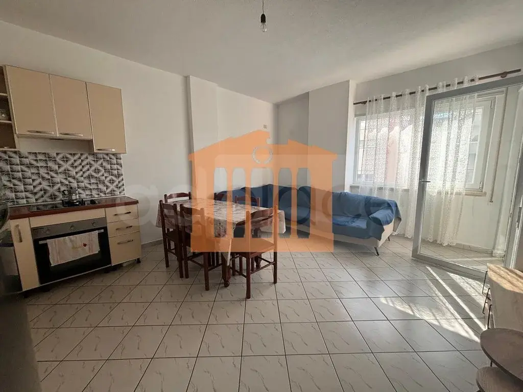 Apartament 1+2 dhoma 103 m² 4 kati