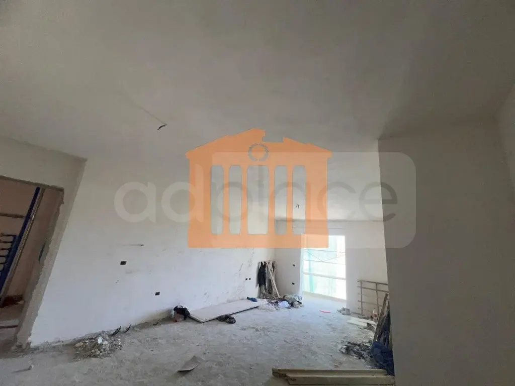 Apartament 1+1 dhoma 64 m² 3 kati