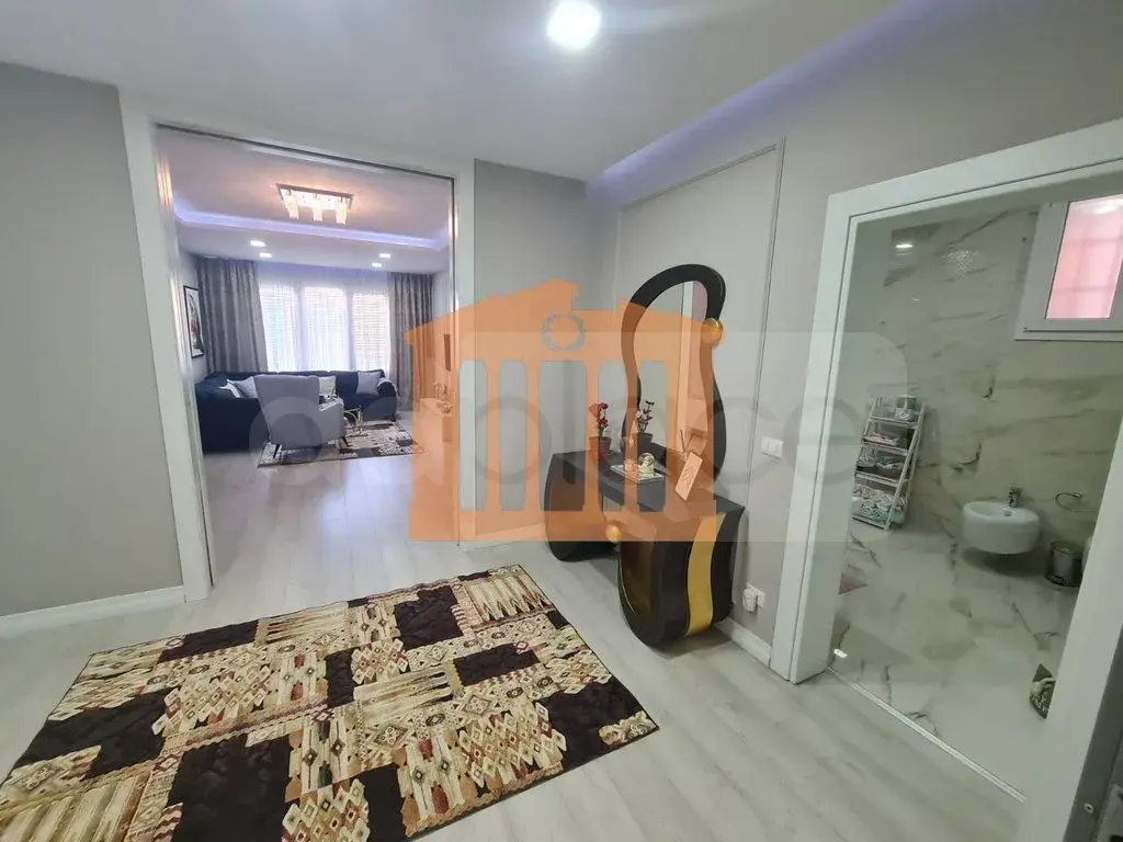 Vilë 302 m² 2 kati