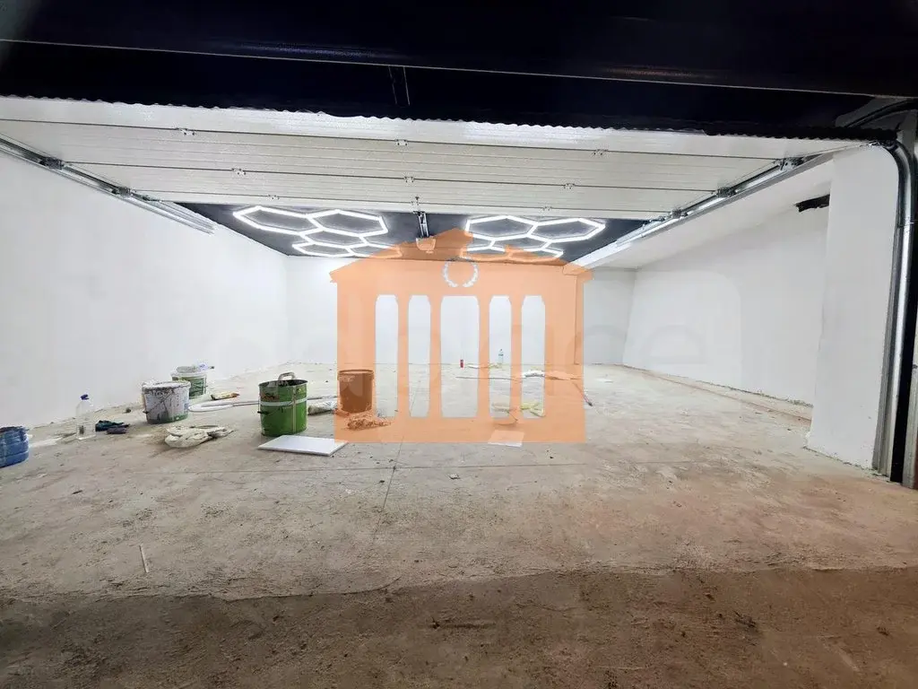 Garazh 33 m² 1 kati