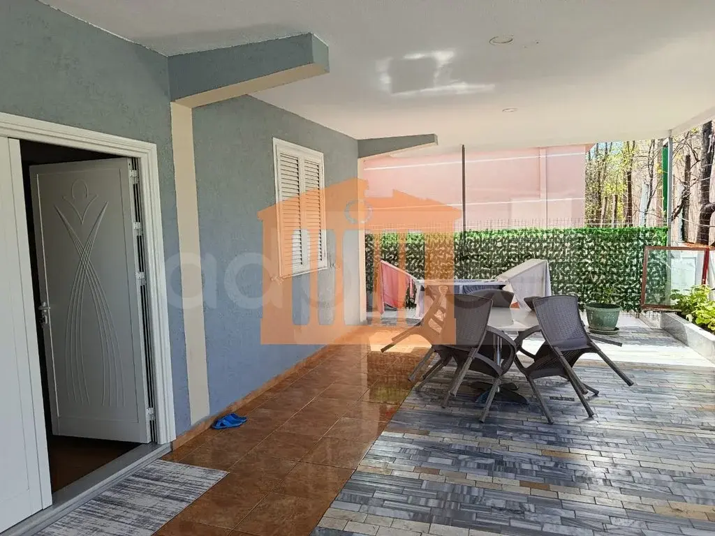 Vilë 194 m² 2 kati