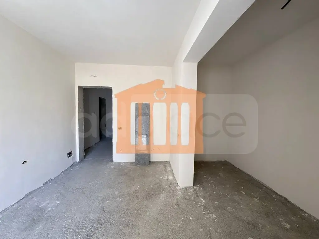 Apartament 1+1 dhoma 79 m² 1 kati