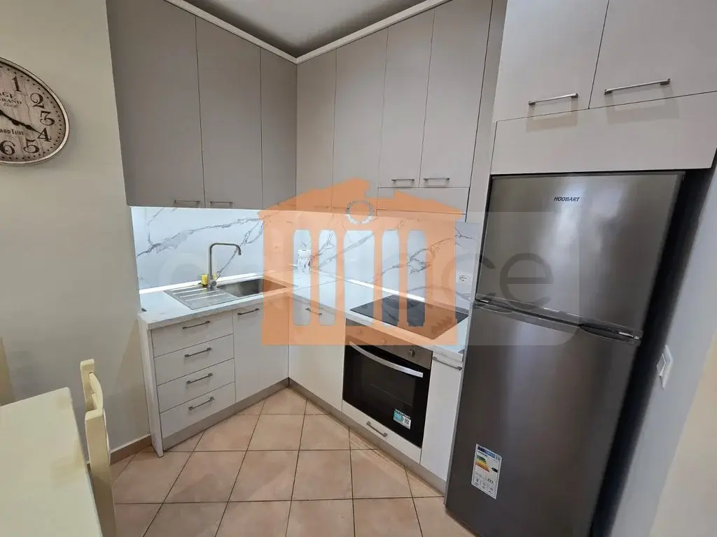 Apartament 1+2 dhoma 120 m² 7 kati