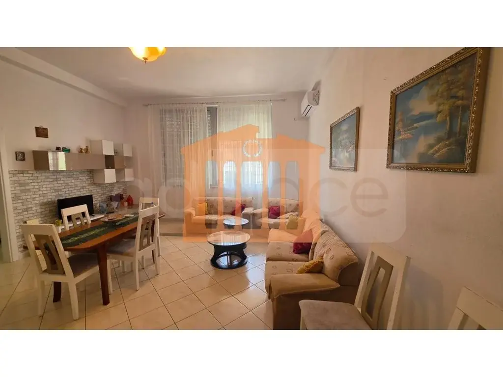 Apartament 1+1 dhoma 70 m² 1 kati