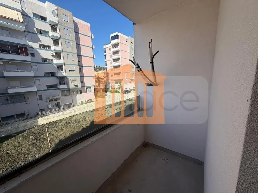 Apartament 1+1 dhoma 61 m² 1 kati