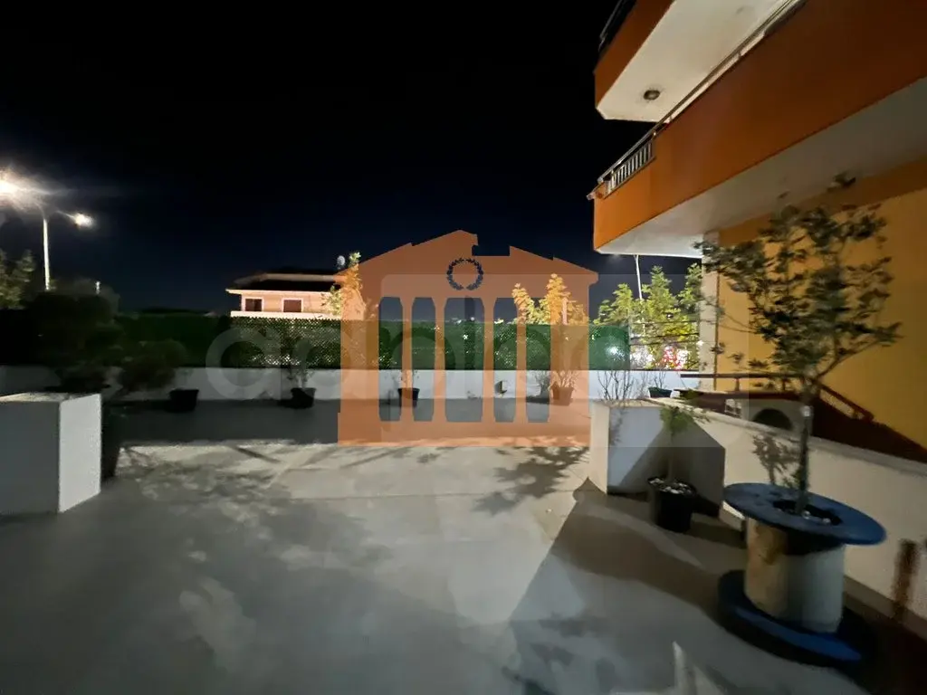 Apartament 1+2 dhoma 125 m² 2 kati