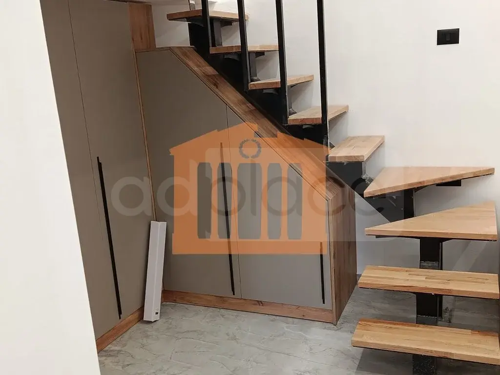 Apartament 1+2 dhoma 70 m² 2 kati