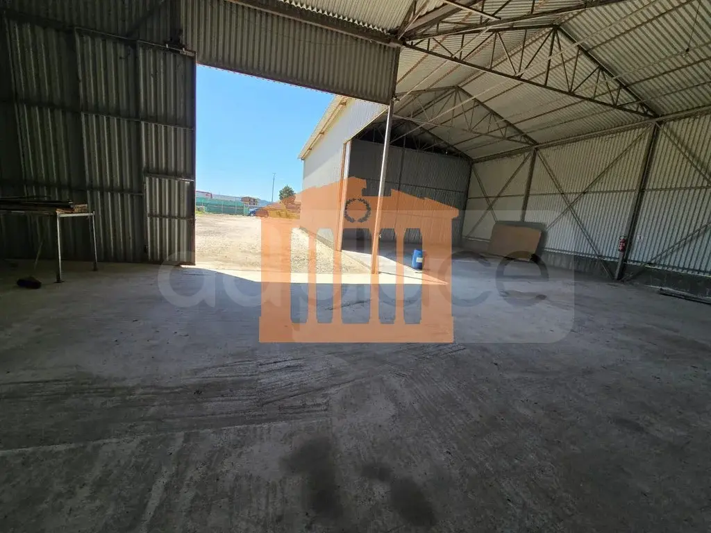 Pasuri të patundshme komerciale 300 m²