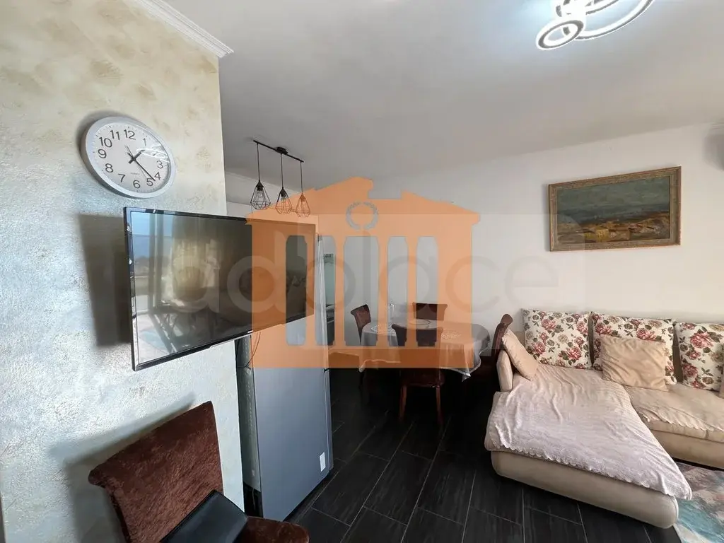 Apartament 1+2 dhoma 85 m² 8 kati