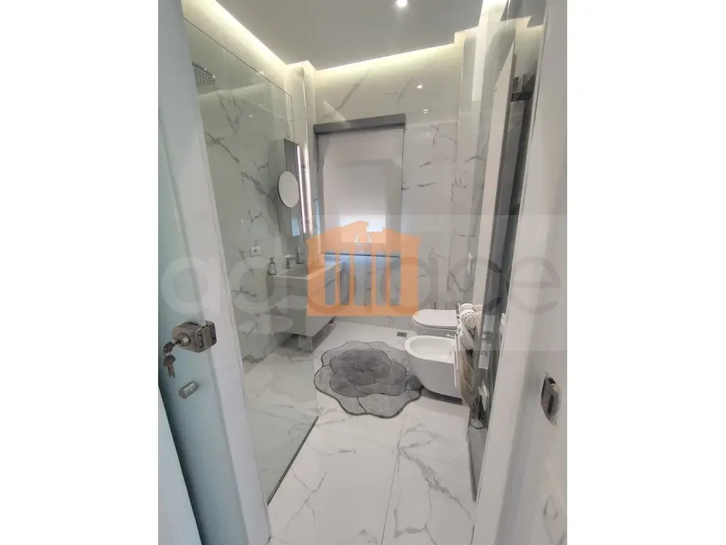 Apartament 1+1 dhoma 58 m² 8 kati