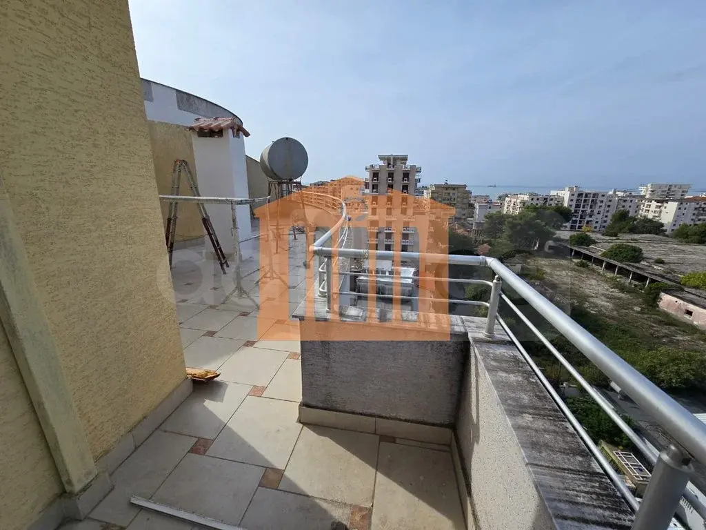 Apartament 1+3 dhoma 162 m²
