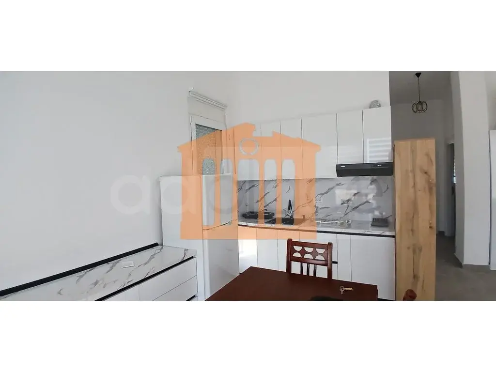 Apartament 1+2 dhoma 100 m² 4 kati