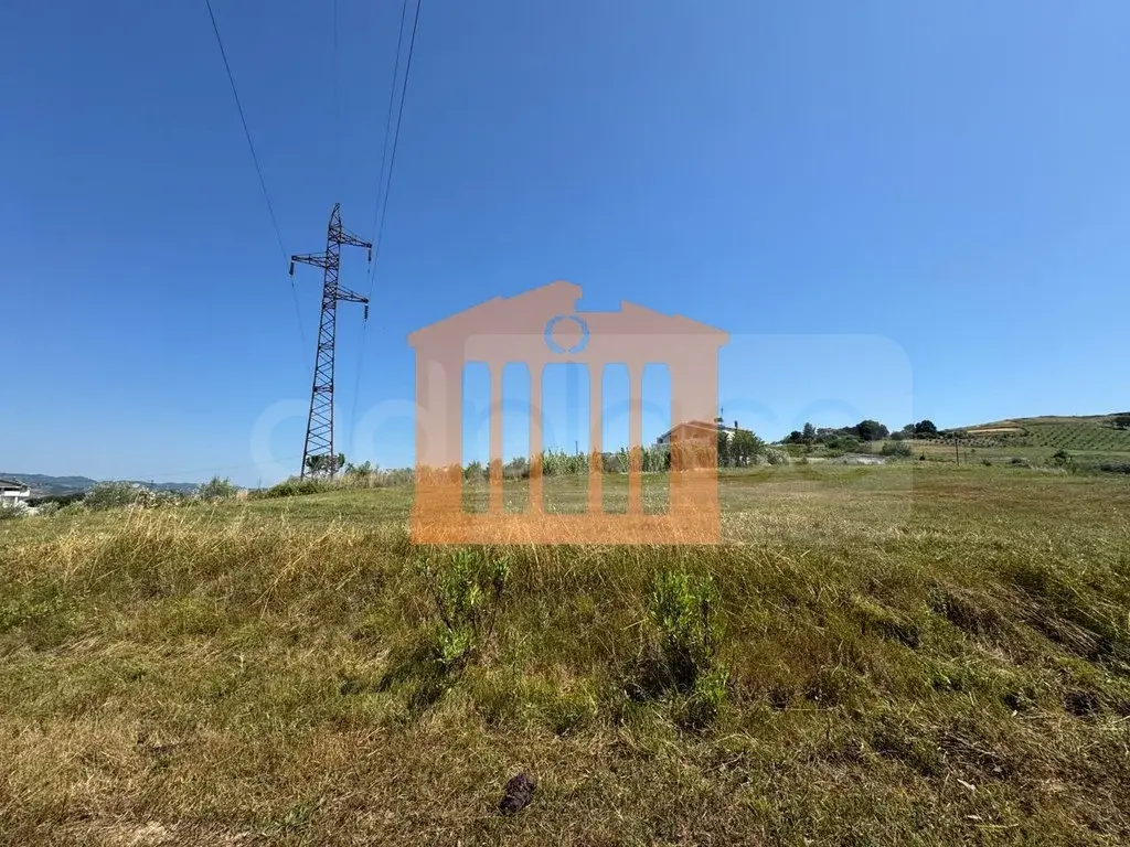 Parcela toke 6822 m²
