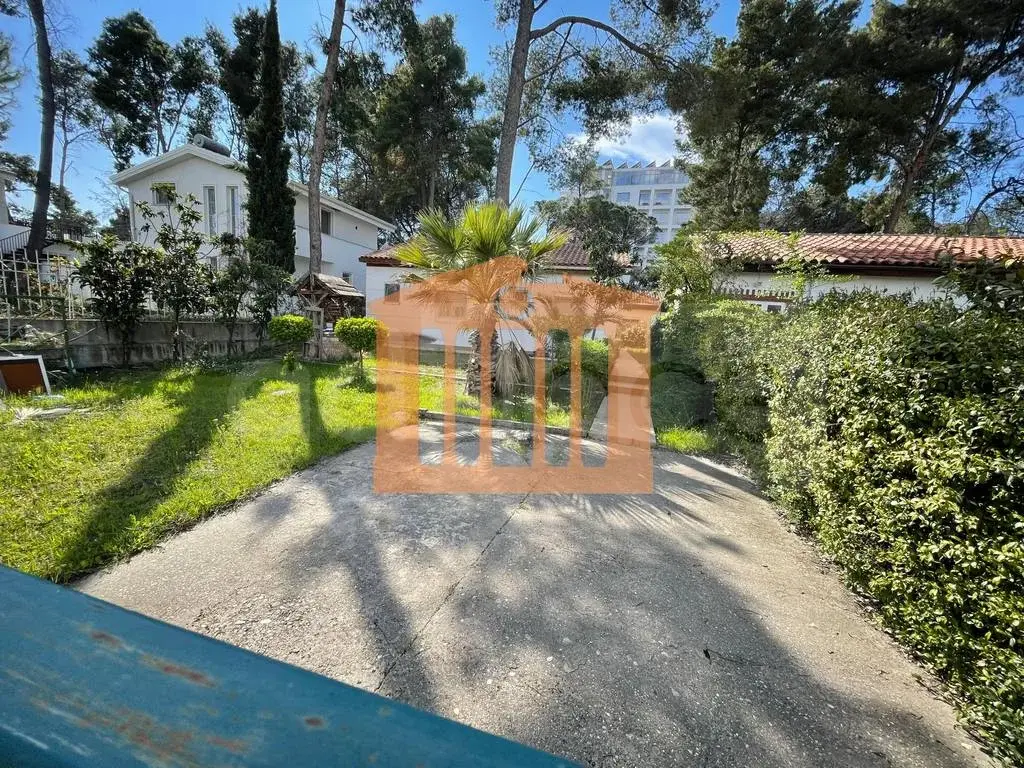 Vilë 80 m² 1 kati
