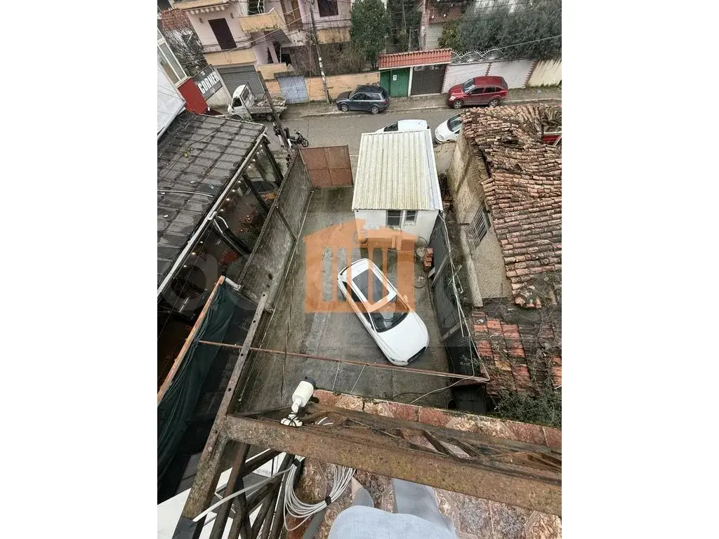 Pasuri të patundshme komerciale 250 m²