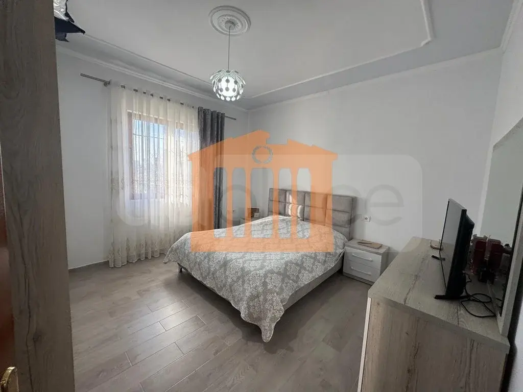 Vilë 130 m²