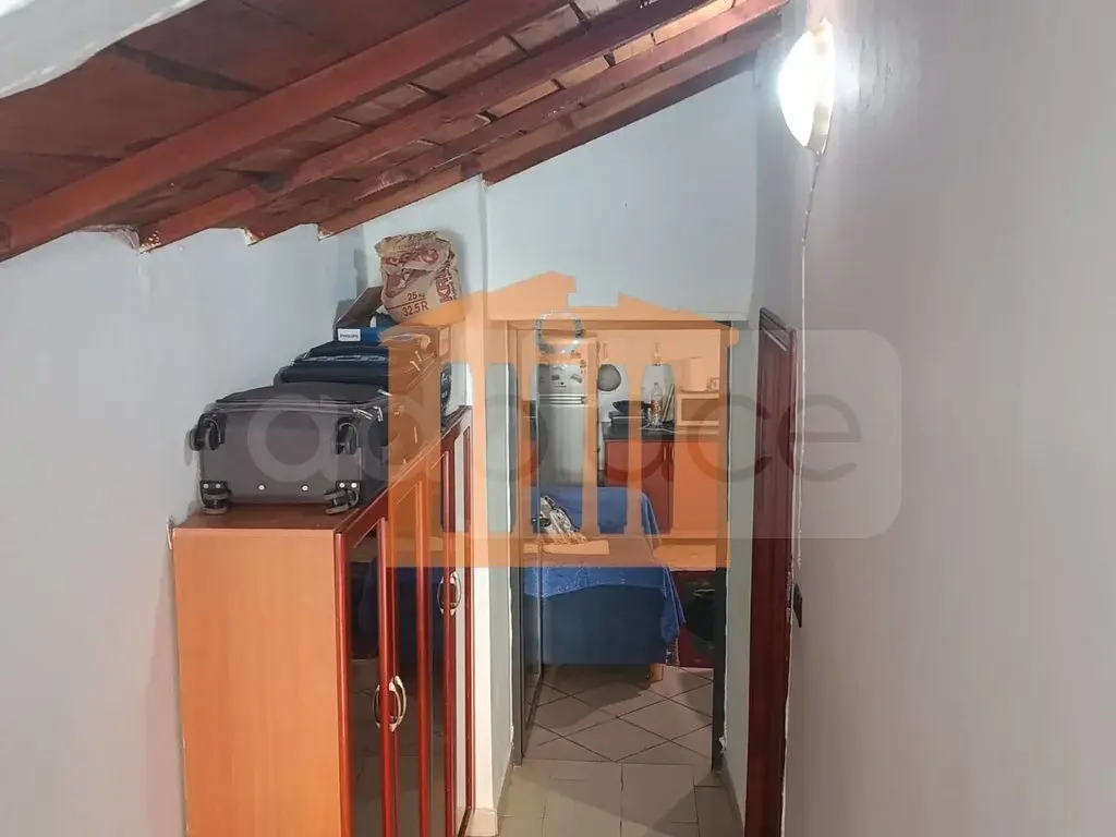 Vilë 100 m²