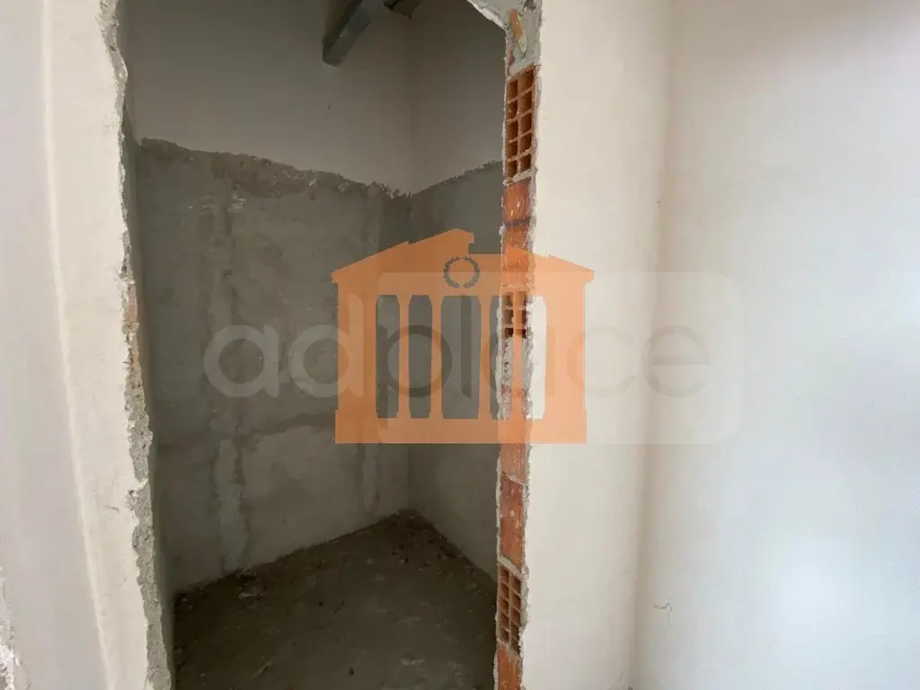 Pasuri të patundshme komerciale 1500 m²