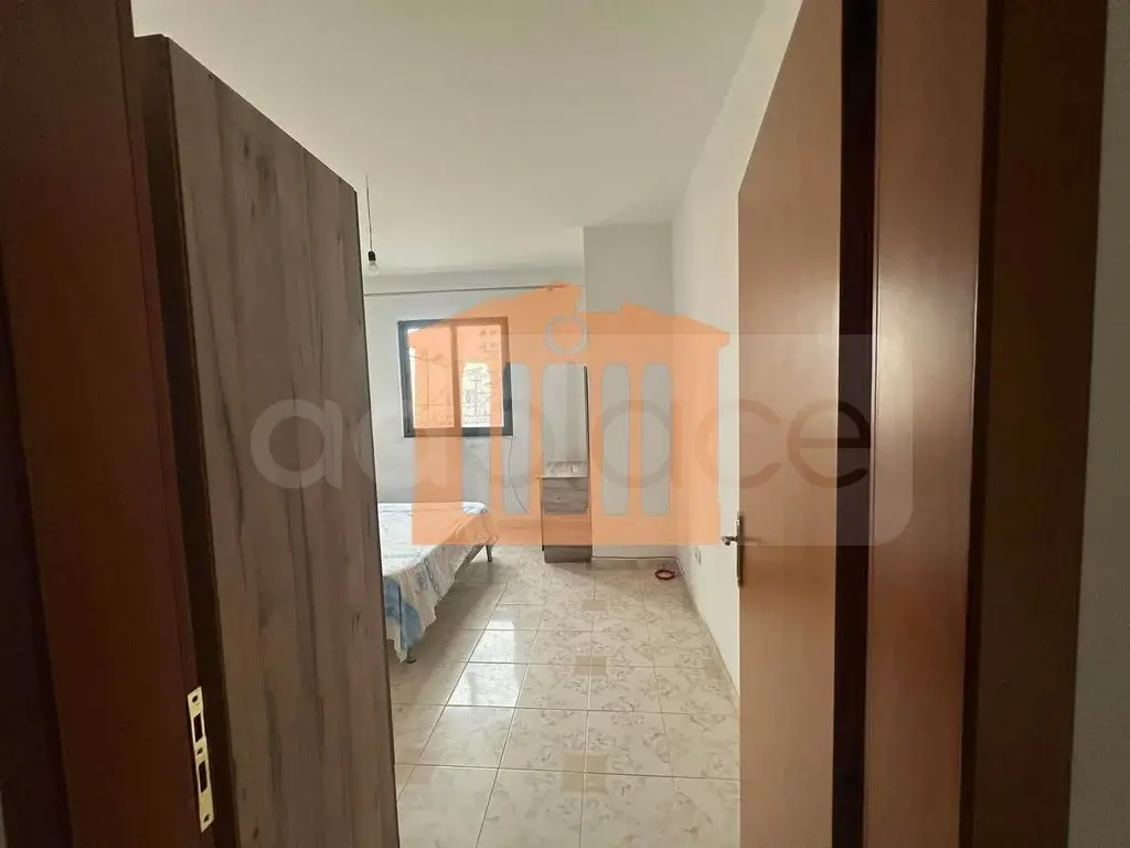 Apartament 1+2 dhoma 100 m² 1 kati