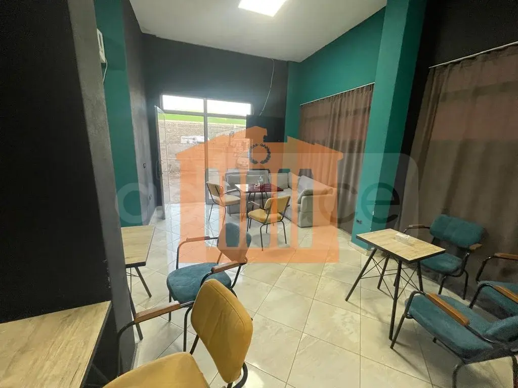 Pasuri të patundshme komerciale 80 m² 1 kati