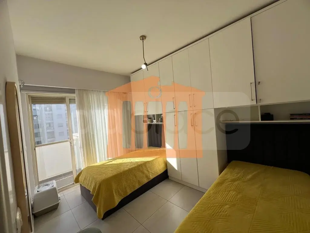 Apartament 1+2 dhoma 146 m² 8 kati