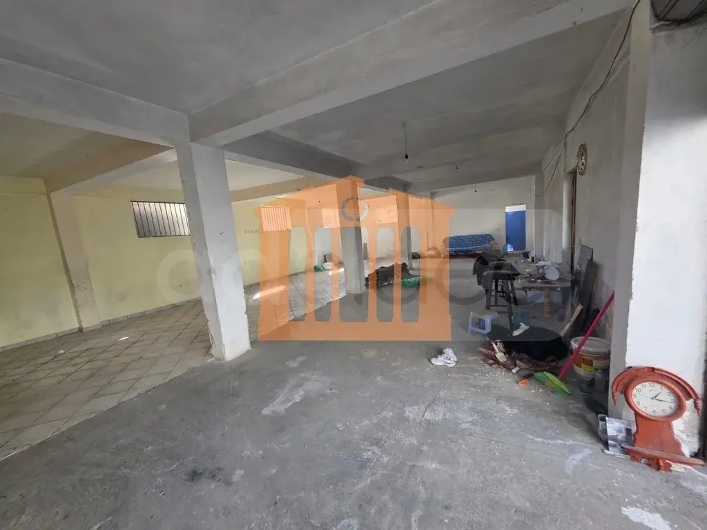 Pasuri të patundshme komerciale 200 m²