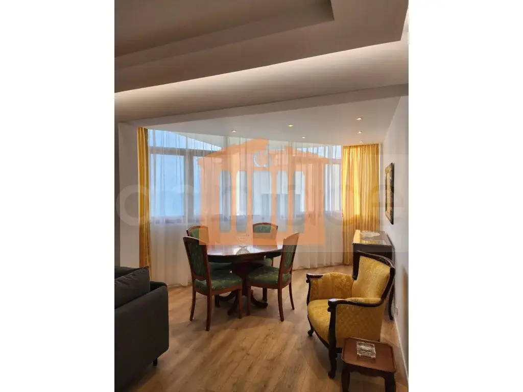 Apartament 1+3 dhoma 168 m² 2 kati