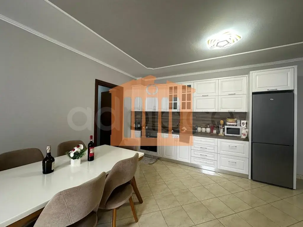 Apartament 1+2 dhoma 93 m² 4 kati