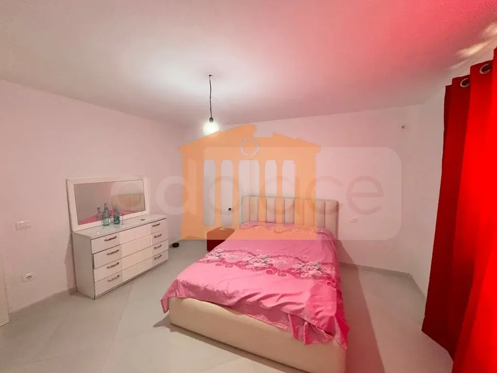 Apartament 1+2 dhoma 105 m² 1 kati