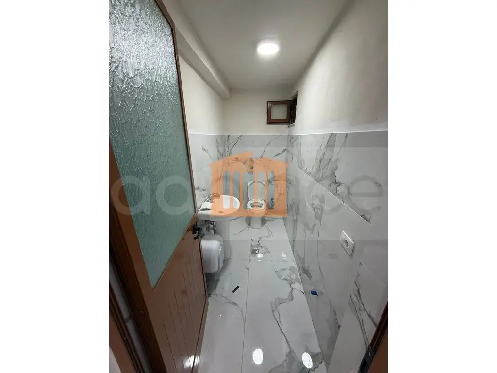 Pasuri të patundshme komerciale 175 m² 1 kati