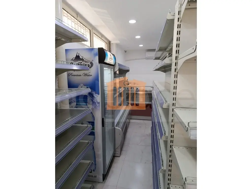 Pasuri të patundshme komerciale 55 m² 1 kati