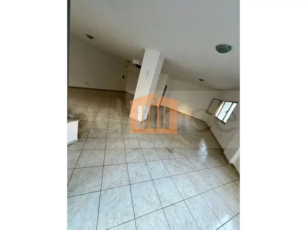 Pasuri të palujtshme komerciale 103 m² 1 kati