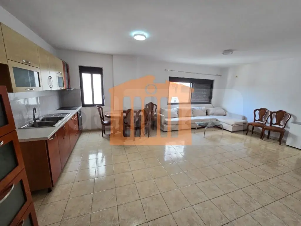 Apartament 1+2 dhoma 106 m² 3 kati