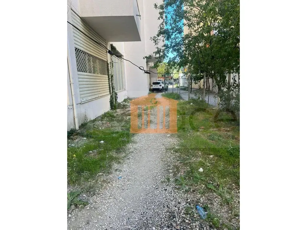 Pasuri të palujtshme komerciale 62 m²