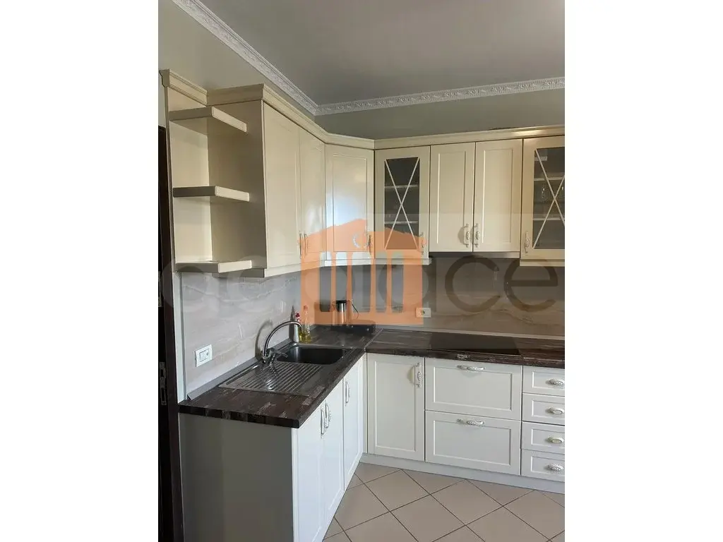 Apartament 1+1 dhoma 45 m² 3 kati