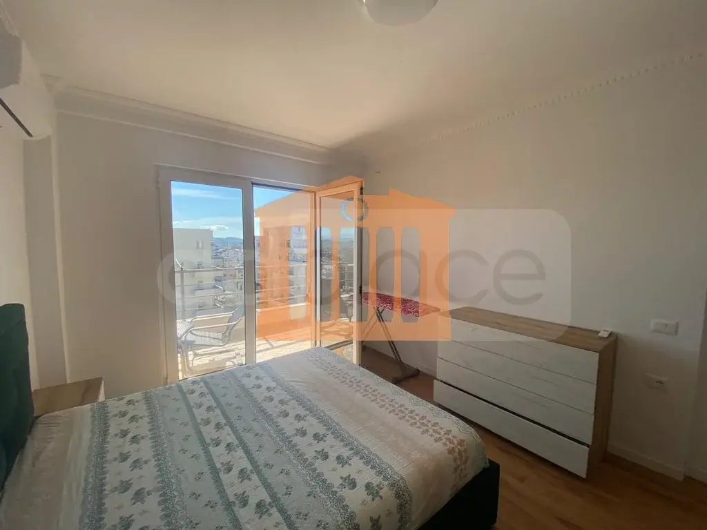 Apartament 1+2 dhoma 78 m² 9 kati