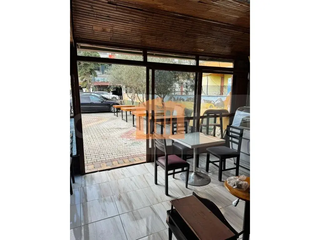 Pasuri të patundshme komerciale 50 m²