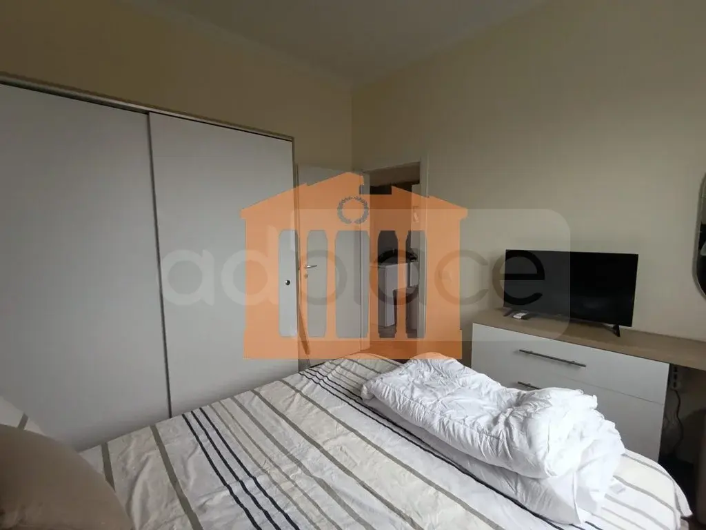 Apartament 1+3 dhoma 100 m² 1 kati