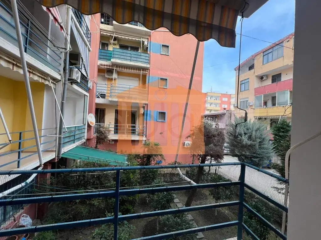 Apartament 1+1 dhoma 73 m² 2 kati