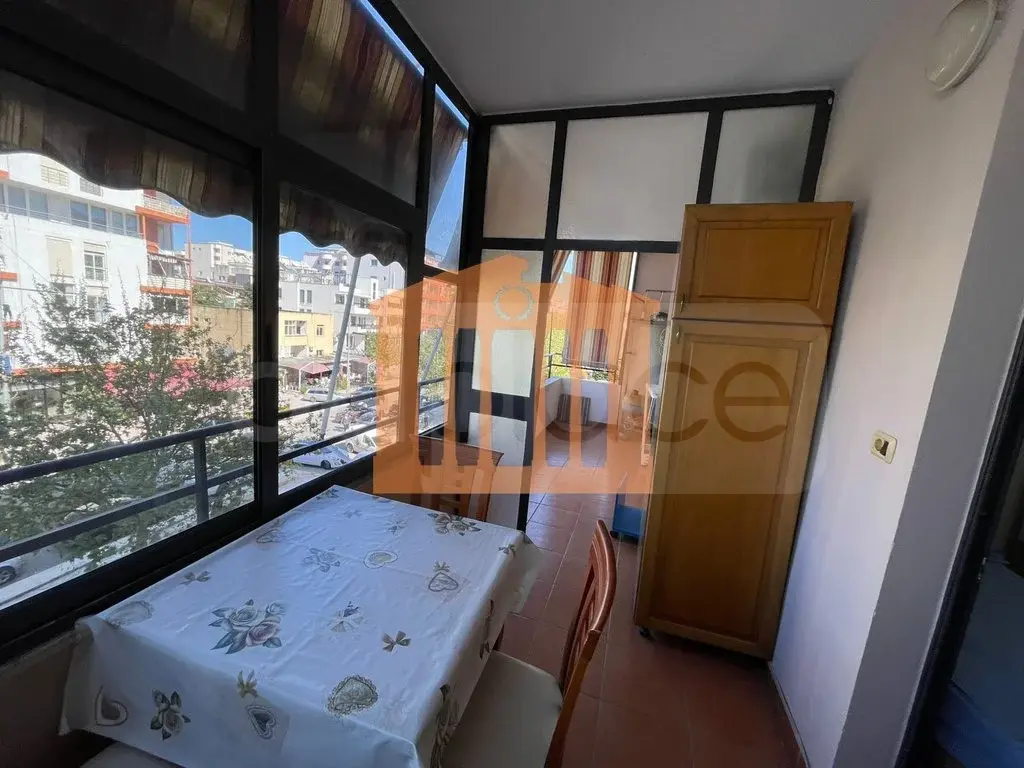 Apartament 1+2 dhoma 82 m² 6 kati