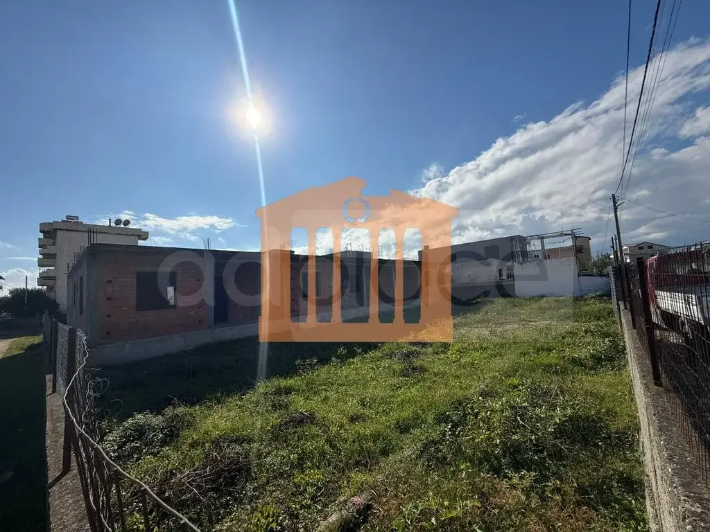 Vilë 291 m² 1 kati
