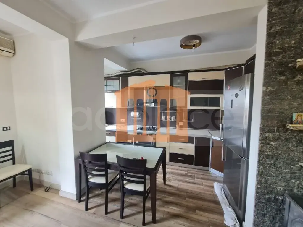Apartament 1+2 dhoma 80 m² 4 kati