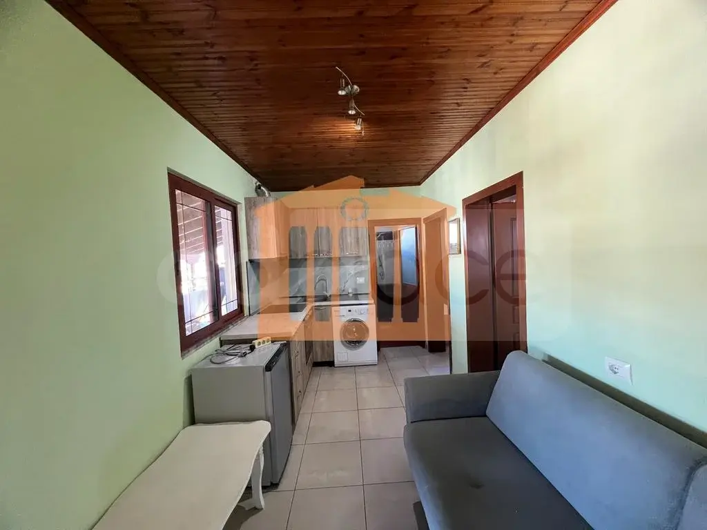Apartament 1+2 dhoma 75 m² 4 kati