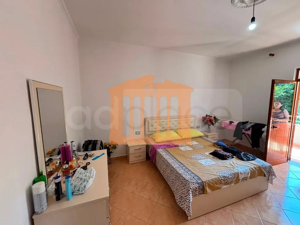 Apartament 1+2 dhoma 105 m² 2 kati