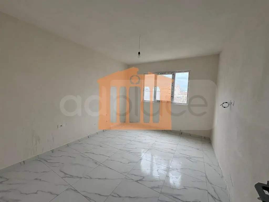 Apartament 1+2 dhoma 87 m² 1 kati