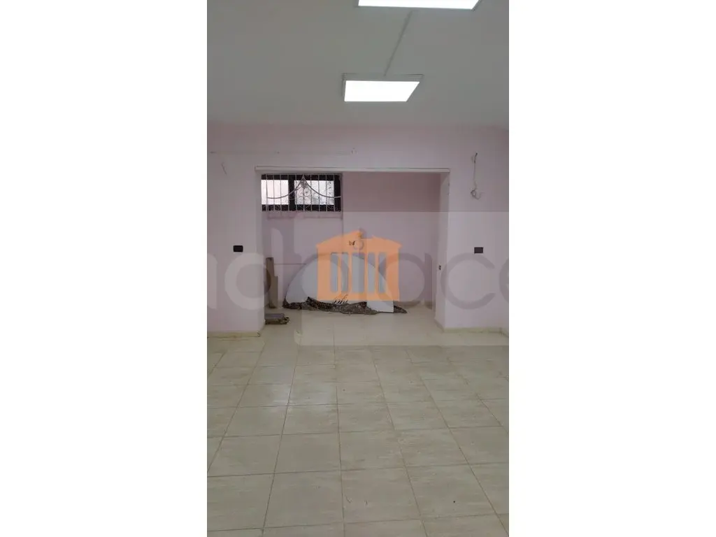 Pasuri të patundshme komerciale 52 m²